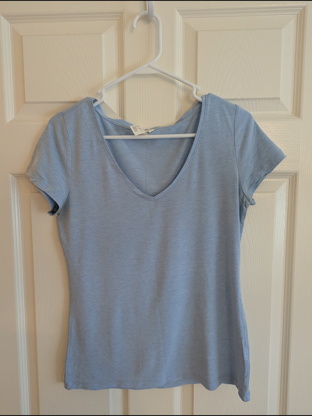 H&M Light Blue V-Neck Short Sleeve Tee